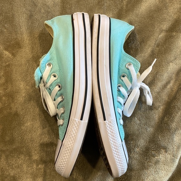 Converse Size 8 Light Blue Double Tongue EXCELLENT Condition - Picture 5 of 8